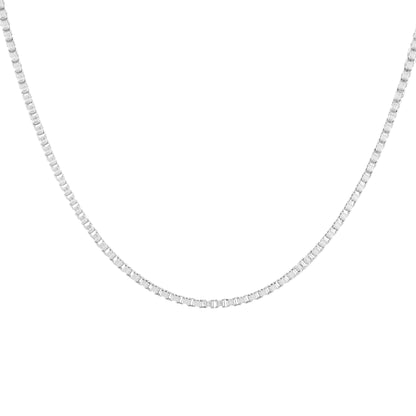 A 925 sterling silver box chain for men. The timeless design makes it a versatile neck accessory for mens or boys