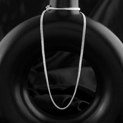 Image of a 925 sterling silver chain necklace for men in India, perfect for layering with other pieces.