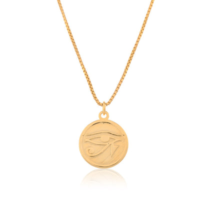 This gold necklace features a detailed Eye of Horus pendant. The Eye of Horus is an ancient Egyptian symbol believed to offer protection, good health, and prosperity. 